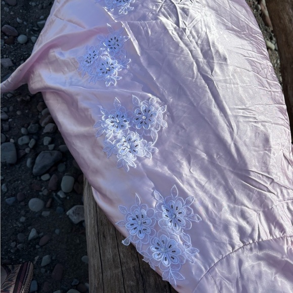 Fairy Style Gown Size 24” Waist - Picture 10 of 10